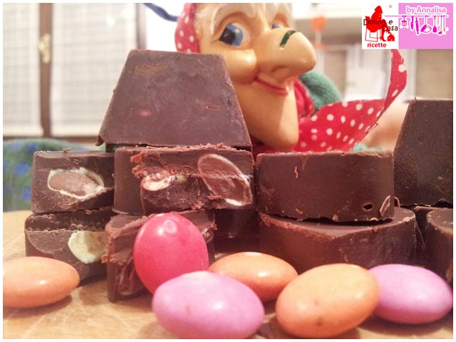 cioccolatini-fondenti-con-smarties-photo2