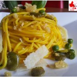 Spaghetti with beans peas and saffron